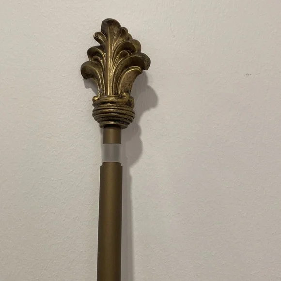 Gold Drapery Rod. Two rods. - Picture 2 of 8